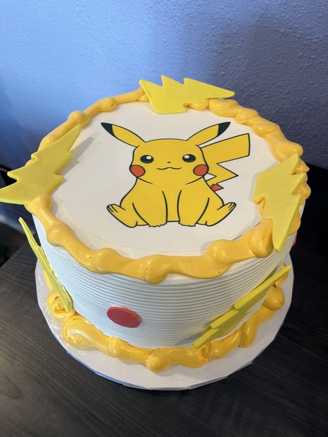 Pikachu Pikachu Sheet Cake, Pichachu Cake, Pikachu Theme Cake, Pikachu Cake Ideas, Pikachu Cookie Cake, Pikachu Cake Buttercream, Pokémon Cake, Pikachu Cake, Cake Designs For Kids