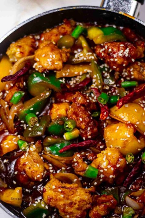 Asian Chicken With Rice, Chinese Main Dishes, Chicken And Veg Stir Fry, Asian Chicken Recipe, Alcohol Desserts, Chicken Recipe For Dinner, Easy Chicken Stir Fry Recipe, Simple Stir Fry, Korean Meals