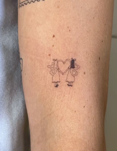 Unique Sister Tattoos, Wood Tattoo, Cute Simple Tattoos, Bestie Tattoo, Funky Tattoos, Movie Tattoos, Red Ink Tattoos, Cute Little Tattoos, Friendship Tattoos