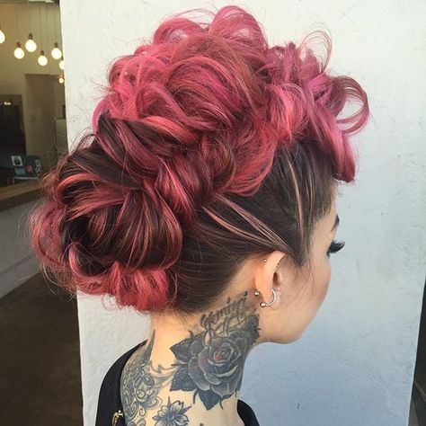 Mohawk Updo, Fishtail Braid Hairstyles, Dutch Braid Hairstyles, Fishtail Braid, Scene Hair, Rainbow Hair, Fish Tail Braid, Hair Color Ideas, Hair Dos