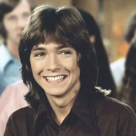 1970s Hairstyles for Men: Top 20 Styles – HairstyleCamp 1970s Mens Hairstyles, 70s Hairstyles Men, 1970s Hairstyles, 70s Hair, Shirley Jones, Bay City Rollers, Donny Osmond, Partridge Family, Teen Daughters