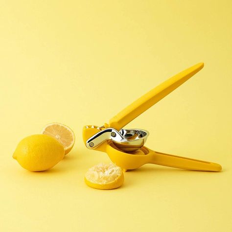 One Simply Terrific Thing: The Chef'n Citrus Juicer Lime Squeezer, Best Lemonade, Hand Juicer, Lemon Juicer, Citrus Squeezer, Manual Juicer, Fruit Juicer, Lemon Squeezer, Citrus Juice