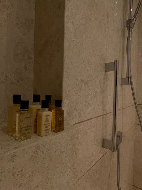 Loccitane Aesthetic, Shower Aesthetic, Aesthetic Dark, Dark Beige, Dark Aesthetic, Shower