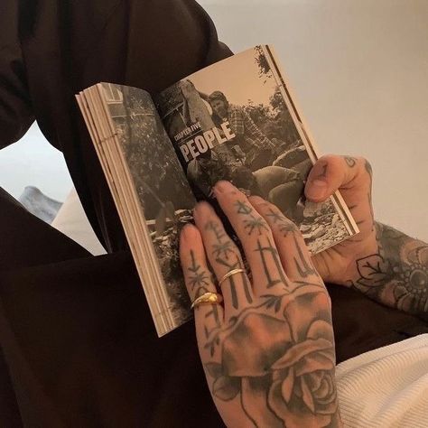 Tattoed Boyfriend Aesthetic, Boyfriend Aesthetic, Hand Tattoos For Guys, Male Hands, Hand Tattoos, I Love Him, Love Him, Tattoos, Books