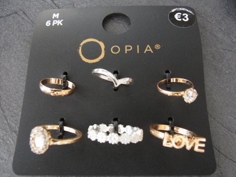 Primark Opia Ringset 3€ LOVE Primark Accessories, Phone Ring, Diamond Earrings, Shoe Bag, Electronic Products