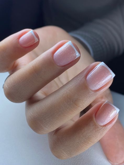 French Manicure Acrylic Nails, Sns Nails Colors, Russian Manicure, Short Gel Nails, French Manicure Nails, Nail Shimmer, Nails Now, Cute Acrylic Nail Designs, Casual Nails