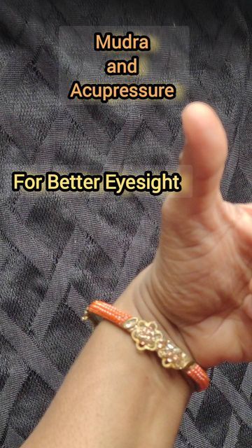 Accupressure Point, Meridian Acupuncture, Magical Eyes, Pressure Point Therapy, Yoga Information, Yoga Hands, Eye Exercises, Eye Sight Improvement, Natural Sleep Remedies