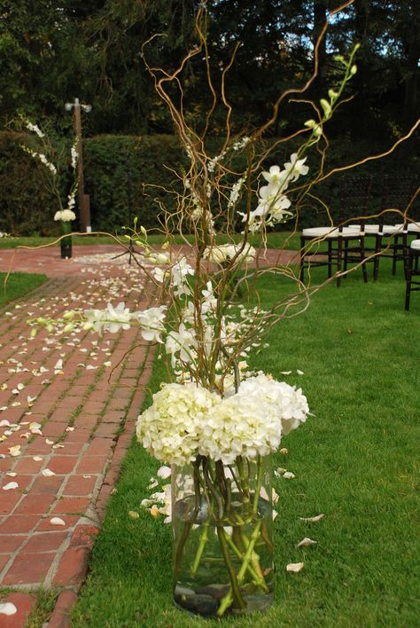 Dried Hydrangeas Wedding, Curly Willow Wedding, Wedding Design Board, Tall Flower Arrangements, Tall Floral Arrangements, Holly Wedding, Wedding Reception Fun, Curly Willow, Dried Hydrangeas