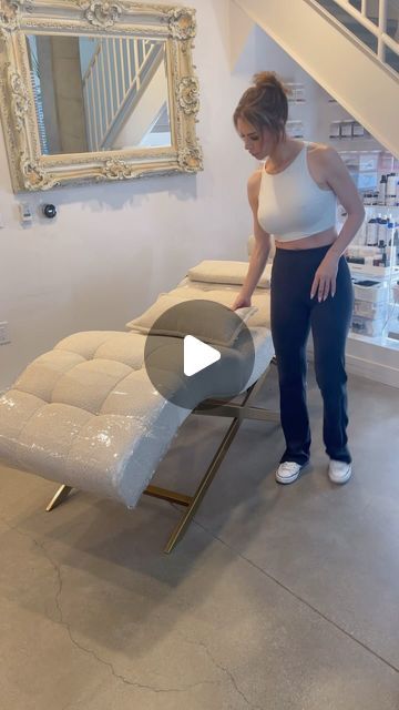 Shekinah Garner on Instagram: "@vellwood_usa is the only brand I dreamed of for my facial studio upgrade… and they did not disappoint! 

Check out the arrival and assembly of my NEW facial bed and chair! 

I’m so excited to finally be able to upgrade from my old portable massage table to this luxurious and comfortable bed for my clients. 

Order yours today and use code SHEKINAH for a lovely discount 🫶🏽" Diy Massage Table, Facial Studio, Bed And Chair, Diy Massage, Facial Bed, Comfortable Bed, Massage Table, The Arrival, Brand Me