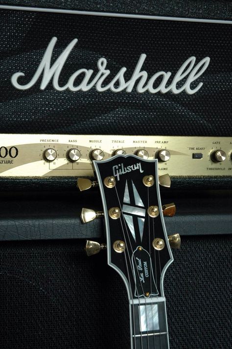 Gibson/Marshall Marshall Amps Wallpaper, Gibson Aesthetic, Marshall Music, Music Vibe, Marshall Amps, Music Project, Rock Aesthetic, Guitar Obsession, Les Paul Guitars