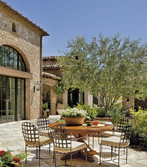 Rustic Mediterranean Farmhouse, Mediterranean House Designs, Mediterranean Farmhouse, Luxe Magazine, Rustic Mediterranean, Tuscan Style Homes, Italian Farmhouse, Mediterranean Interior, Mediterranean Style Homes