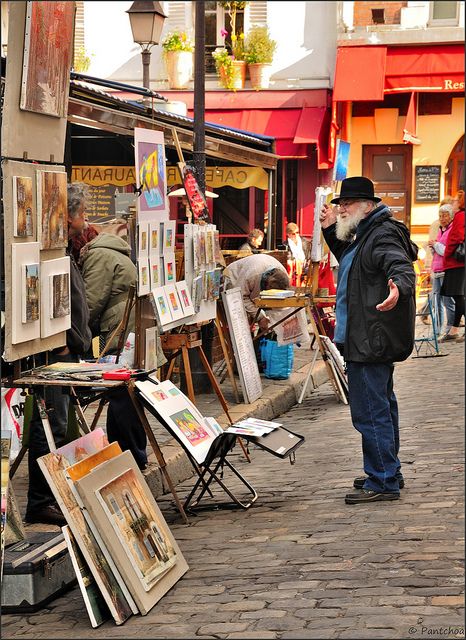 Paris Montmartre : Place du Tertre painters Place Du Tertre, Montmartre Paris, I Love Paris, Living In Paris, Paris Travel, Favorite City, France Travel, Versailles, Travel Dreams