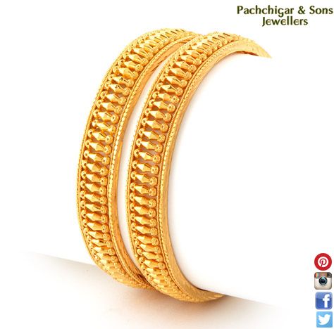 Traditional Bangle set by Pachchigar & Sons Jewellers Gold Bangles Design Latest Indian, Latest Gold Bangles For Women, Gold Bangles Design Latest, Bangles Design Latest, Latest Gold Bangles, Plain Gold Bangles, Gold Bangles Indian, Antique Gold Earrings, Gold Pearl Jewelry