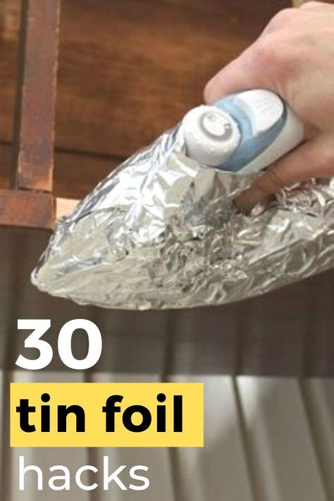 Diy Friend, Diy Foil, Deep Cleaning Hacks, Cleaning Painted Walls, Deep Cleaning Tips, Friends Diy, Tin Foil, Mason Jar Lighting, Clean Dishwasher