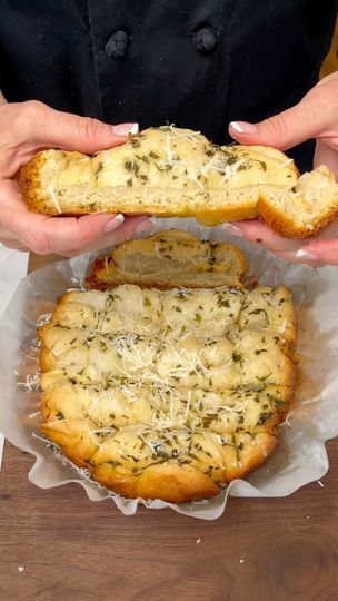 116K views · 2.2K reactions | Crockpot Cheesy Herb Garlic Bread | Crockpot Cheesy Herb Garlic Bread | By Robyn Q | Alright, I have my frozen dinner rolls that I just got from my local grocery store. I actually have fourteen of them and I'm just going to lay them in my crock pot. My lid on and I'm going to turn it to warm and we're going to let this raise for one and a half hours until it's double in size. Alright, our dough has had a chance to rise and the first thing I'm going to add to that is some garlic olive oil and I'm drizzling about one fourth of a cup right on top of this. You can see there's some herbs in there also and then I'm going to come in with my clean hands and I'm going to push down a little bit. I'm going to do that so that the rest of our ingredients get into our garli Crock Pot Frozen Dinner Rolls, Crock Pot Rolls, Crockpot Cheesy Garlic Bread, Crockpot Cheesy Herb Garlic Bread, Crockpot Herbed Dinner Rolls, Slow Cooker Rolls, Crock Pot Garlic Bread, Crockpot Dinner Rolls, Frozen Dinner Rolls Crockpot