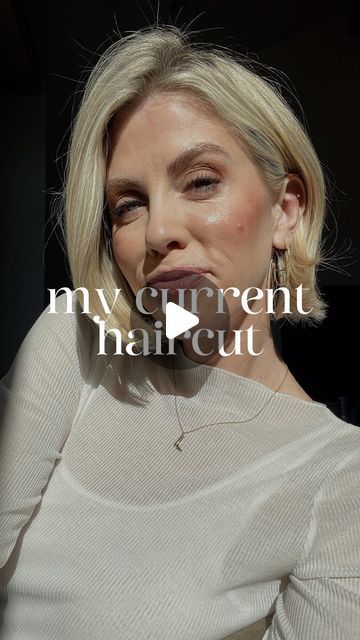 Layers Or No Layers Hair, How To Add Texture To Hair, Jennifer Goodwin Hair, Julianne Hough Hair Bob, Julianna Hough Hair Short Bobs, Jocelyn Mcclellan Hair, Jocelyn Mcclellan Hair Short, Short Blonde Hair Julianne Hough, Annalynne Mccord Hair Curly