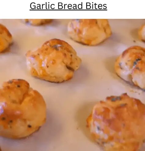 Keto Garlic Bread Bites, Garlic Bread Bites, Keto Garlic Bread, Bread Bites, Healthy Breads, Keto Board, Keto Snacks Easy, Garlic Rolls, Keto Sides