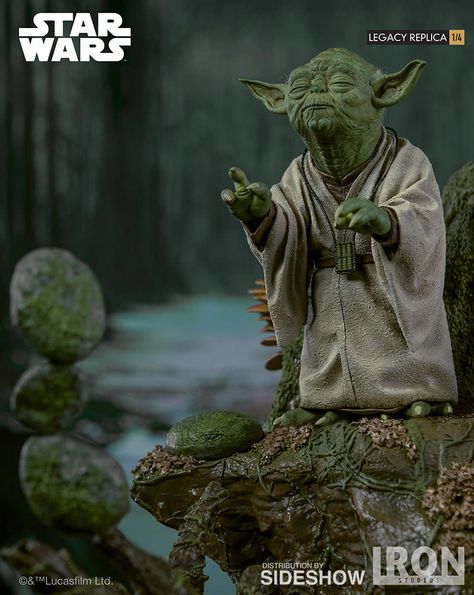 Star Wars: The Empire Strikes Back Yoda Statue by Iron Studios - The Toyark - News Star Wars The Empire, Statue Base, Toy Story Figures, Space Movies, Master Yoda, Harvest Party, Empire Strikes Back, Rey Star Wars, Movie Moments