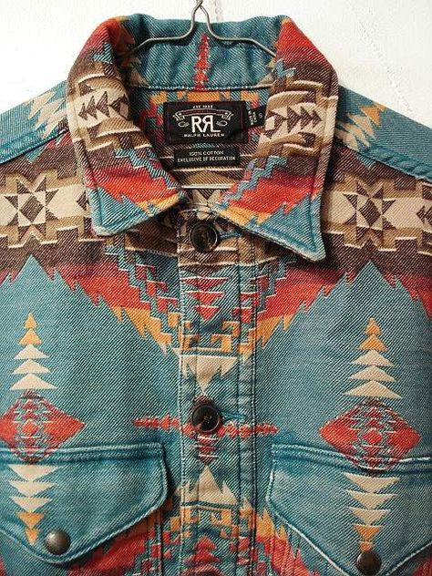 RRL Native American Print, looks like a good winter working shirt:) Mode Country, Aztec Shirt, Blanket Jacket, Estilo Hippie, Dress Sweater, Outfit Casual, Blue Jean, Hippie Style, Shirt Pattern