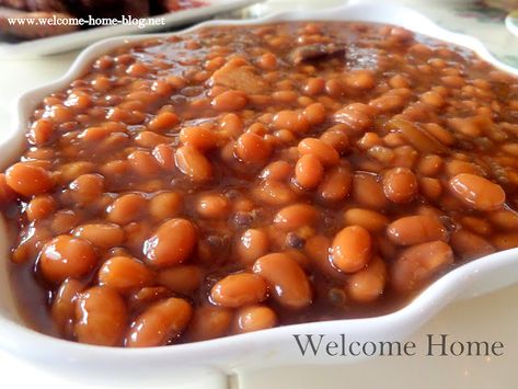 Welcome Home Blog: Slow Cooked Baked Beans Slow Cooker Baked Beans, Easy Baked Beans, Backyard Food, Slow Cooked, Side Recipes, Veggie Sides, Baked Beans, Vegetable Side Dishes, Welcome Home