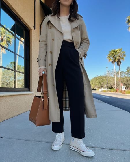 Burberry Trench Outfit, Burberry Trench Coat Outfit, Trent Coat, Trench Outfit, Work Outfit Inspiration, Trench Coat Outfit, Burberry Coat, Burberry Trench, Burberry Trench Coat