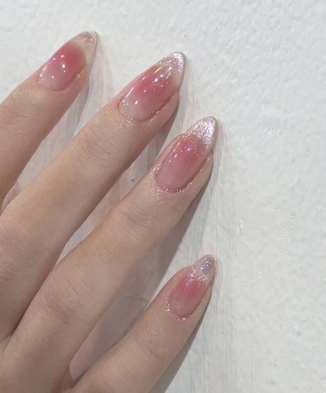 Pink Cat Eye French Tip Nails, Pink Minimalist Nails, Pink Cat Eye Nails, Nails Cateye, Character Customization, Nail Glam, Nail Board, Asian Nails, Image Swag