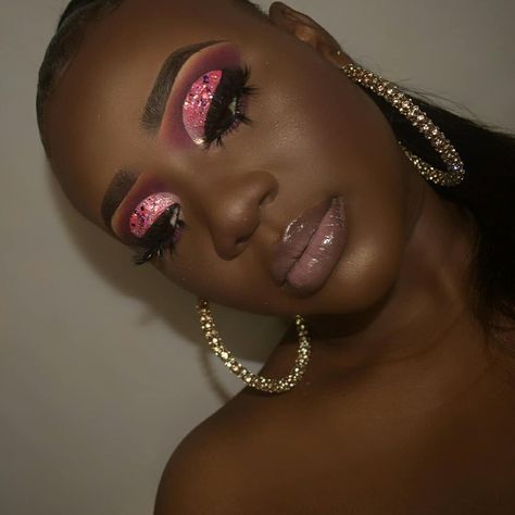 Kurli on Instagram: “Comment  you4 fave pink hearts if you love this Vday inspired look . 💘❤💓💕💖💗💟💞💝❣ Eyes  @plouise_makeup_academy  Base 2, 4 & popping pink…” Makeup Academy, Pink Hearts, If You Love, Pink Heart, Septum Ring, Halloween Face, Face Makeup, Halloween Face Makeup, Love This