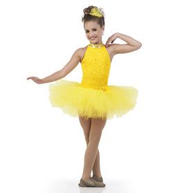 Dance Moms Photo Shoot, Mackenzie Ziegler Dance, Mckenzie Ziegler, Aldc Rares, Dance Moms Mackenzie, Sophia Lucia, Dance Moms Costumes, Mack Z, Maddie Mackenzie