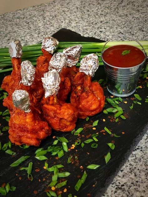 Chicken Lollypop recipe by Mubina Asian Food Appetizers, Desi Street Food, Chicken Lollipops, Indian Chicken Recipes, Chicken Appetizers, Chicken Chili Recipe, Starters Recipes, Real Money, Chicken Recipe