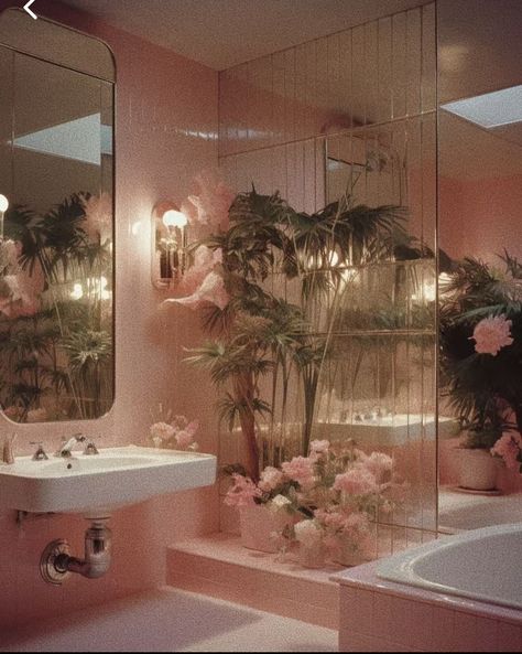 Pink Penthouse, 80s Apartment, 1980s Interior Design, 1980s Interior, 90s Interior, 80s Interior Design, 80s House, Chrome Pink, 80s Art Deco