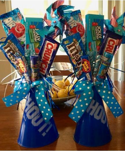 Cheer Swag Bag Ideas Diy, Cheerleaders Gifts Ideas, Senior Night Gift Basket Cheerleading, Cheer Megaphone Gift Ideas, Candy Cheer Gifts, Cheer Announcement Ideas, Cheerleader Candy Gifts, Cheer Congratulations Gifts, Cute Cheer Snack Ideas