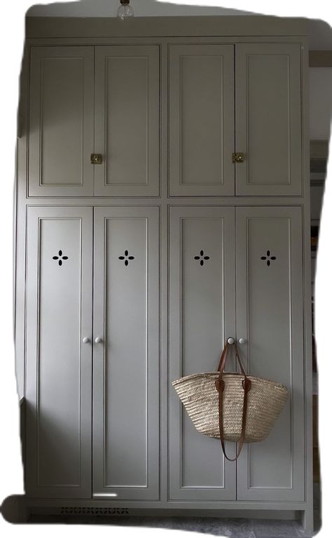 Foyer Closet, Mudroom Remodel, Mudroom Lockers, Mud Room Storage, Mudroom Design, Hotel Room Design, Hallway Storage, Boot Room, Beach House Design