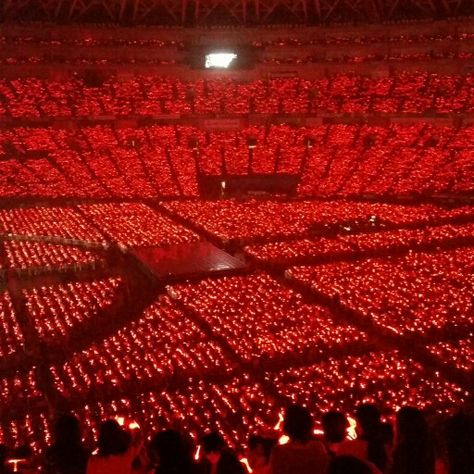 Red Ocean  Tvxq Concert Crowd, Idol Life, Red Ocean, Dream Music, Career Vision Board, Singing Career, Concert Aesthetic, Concert Stage, Future Jobs