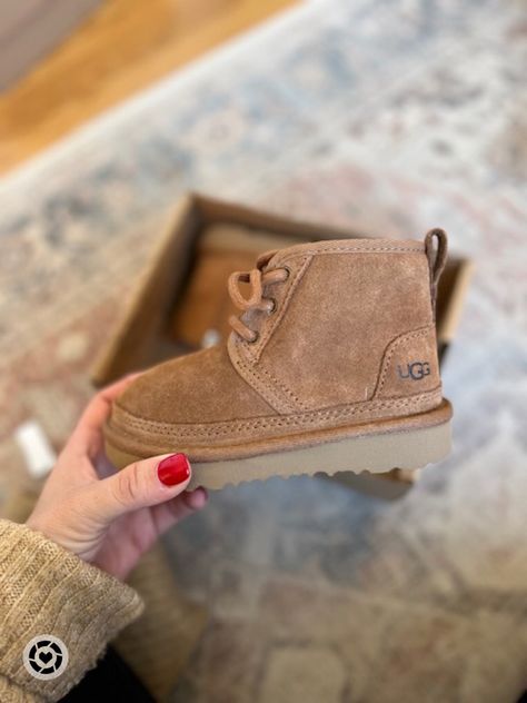 Toddler Boy Ugg Boots Outfit, Boys Ugg Boots Outfit, Boy Uggs, Baby Boy Boots, Boots For Boys, Boys Winter Boots, Best Winter Boots, Kids Winter Boots, Ugg Neumel