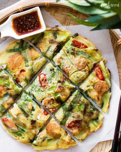 Haemul Pajeon, Korean Seafood Pancake, Tempura Batter Mix, Korean Pancake Mix, Korean Seafood, Seafood Pancake, Korean Pancake, Seafood Mix, Bawang Bombay