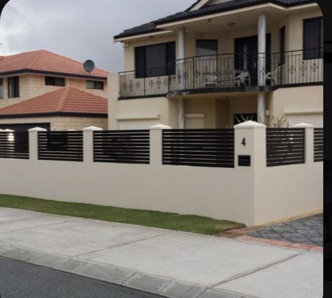 House Yard Design, Perth House, Slat Fencing, Double Storey House Plans, Garden Log Cabins, Fence Wall Design, Aluminium Fence, Fence Options, Compound Wall Design