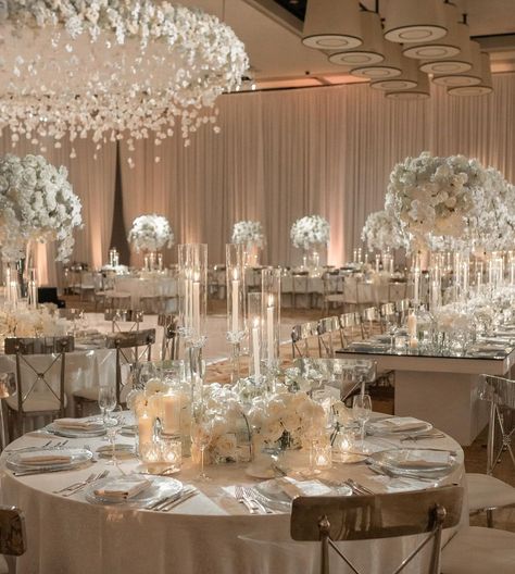 All Posts • Instagram Cute Wedding Table Decor, Elegant Themed Wedding, Interior Wedding Decor, Elegant Wedding Theme Color Schemes, White Wedding Flowers Decor, All White Roses Wedding, Huppah Wedding Indoor, All White Wedding Theme, Elegant Wedding Theme Classy