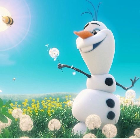 Happy snowman! Olaf Summer, Disney Playlist, Frozen Character, Snow Monster, Frozen Pictures, Frozen Characters, Frozen Movie, Images Disney, Disney Songs