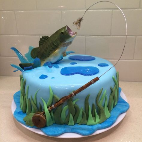 21+ Brilliant Image of Fishing Birthday Cake Fishing Birthday Cake Fly Fishing Cake For My Hub Bass Jumping Out Of Water Bass  #PictureOfBirthdayCake Fishing Theme Birthday, Fish Cake Birthday, Tårta Design, Fishing Cake, Fish Birthday, Nursing Cake, Inside Cake, Fishing Birthday Party, Torte Cupcake