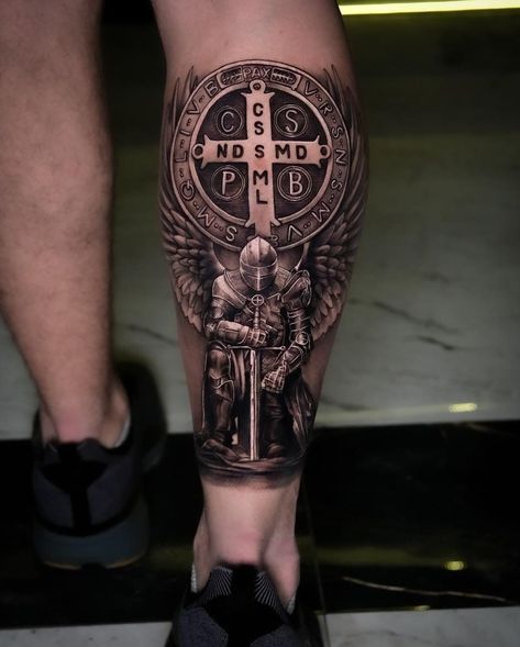 Nights Templar Tattoo, Black Work Leg Tattoo, Tattoo Ideas For Men Leg, Side Forearm Tattoo Men Ideas, Owl Tattoo Chest, Tattoo Pierna, Gladiator Tattoo, Left Arm Tattoos, Shin Tattoo