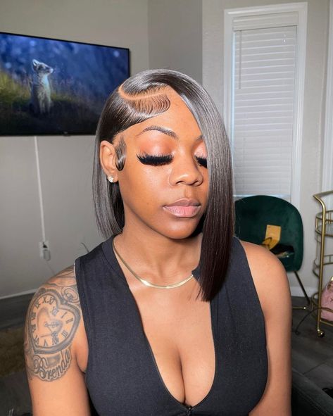 Bobs For Prom Black Women, Sidepart Bob Frontal, Short Hair Styles Lace Wig, Lace Front Wigs For Black Women Bob, Bobs Lace Front Wigs, Bob Hairstyles For Black Women Frontal, Quickweave Bobs For Black Women, Side Part Bob Lace Front Wig, 12inch Bob Wig For Black Women