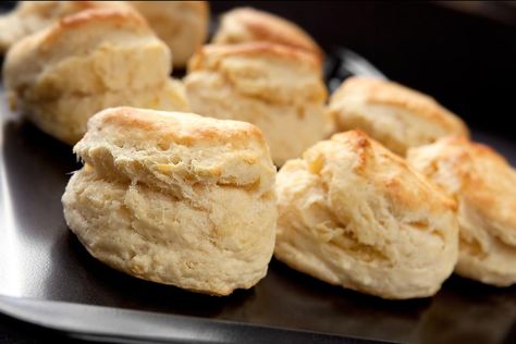 Copycat KFC Biscuits Recipe: Tender, Moist, Flaky Biscuit Recipe From the Fried Chicken Chain #30secondmom Flaky Biscuit Recipe, Kfc Biscuit Recipe, Kfc Biscuits, Butter Biscuits Recipe, Copycat Kfc, Fried Chicken Restaurant, Chicken Restaurant, Homemade Biscuits Recipe, Sweet Potato Biscuits