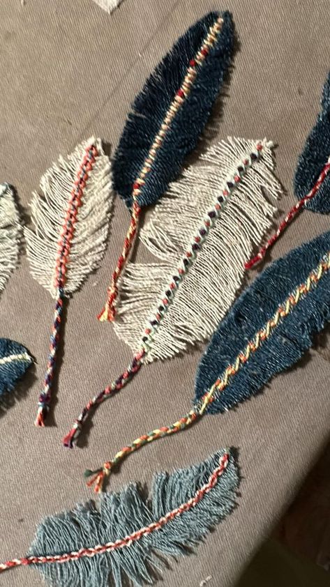 Denim Upcyclers | Denim makes great “feathers” | Facebook Denim Feathers Diy, Denim Feathers, Feathers Diy, Diy Denim, Denim Crafts, Denim Diy, Feathers, Textiles, Sewing