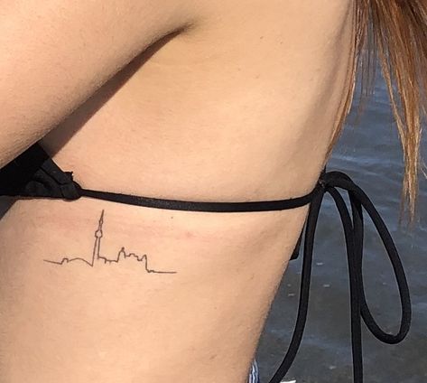 Canada Tatoos Ideas, Toronto Tattoo Ideas, Toronto Skyline Tattoo, Canada Tattoo Ideas Simple, Architect Tattoo Ideas, New York Inspired Tattoo, Skyline Tattoo Ideas, Canada Tattoo Ideas, New York Skyline Tattoo