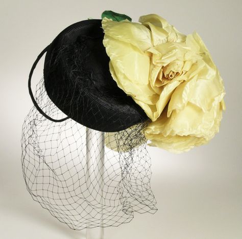 Clip hat, straw and silk, Lily Dache designer, American, 1948 Fat Person, 60s Vintage Fashion, Bullion Embroidery, 1940s Hats, Hair Nets, That Dress, Turban Style, 1940s Fashion, Silk Organza