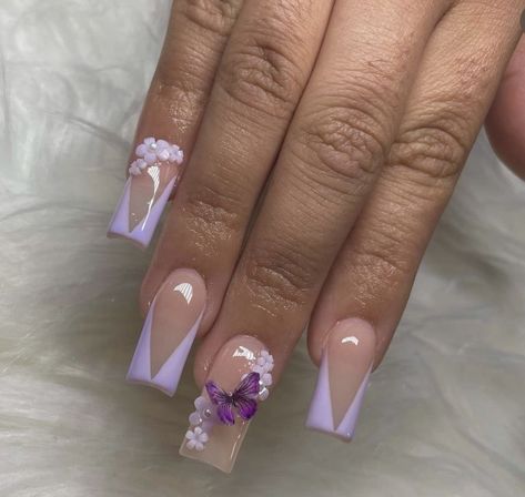 Lavender Butterfly Quinceanera Nails, Medium Butterfly Nails, Encanto Theme Nails, White Nails With Purple Butterflies, Purple With Butterflies Nails, Butterfly Lavender Nails, Short Purple Nails With Rhinestones, Light Purple Birthday Nails, Butterfly Theme Nails