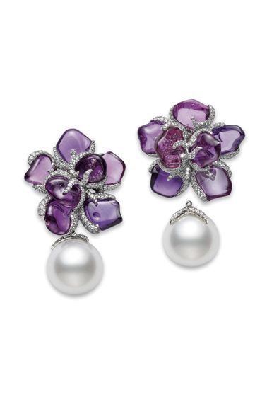 Mikimoto Jewelry, Violet Earrings, Purple And White, Dream Jewelry, Pretty Jewellery, Cultured Pearls, Bling Bling, Designer Earrings, Pearl Jewelry