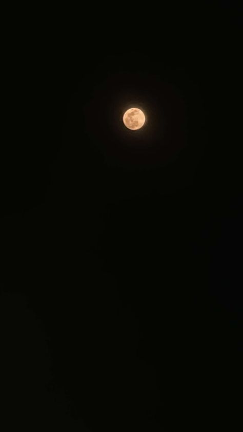 Moon Snap Streak, Moon Snap, Moon Today, Iphone Wallpaper Earth, Mahadev Hd Wallpaper, Moonlight Photography, Moon Quotes, Wallpaper Earth, Snap Streak