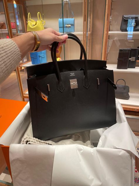 Hermes Birkin 25 Sellier Black, Birkin Sellier 30, Hermes Birkin 25 Outfit, Birkin 25 Outfit, Sellier Birkin, Black Birkin Bag, Hermes Birkin Sellier, Birkin 25 Black, Hermes Birkin 30 Black