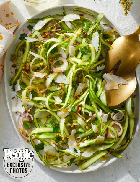 Susan Spungen's Shaved Asparagus Salad with Parmesan & Pistachios Shaved Asparagus Salad, Leek Risotto, Shaved Asparagus, Grilled Asparagus Recipes, Easter Dinner Recipes, Easter Brunch Food, Asparagus Salad, Fresh Asparagus, Kitchen Cookbook